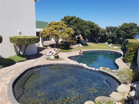 63 Whale Rock Estate, Hermanus