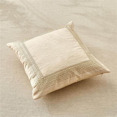 Buy Velin Kinari Set of 2 Embroidered Cushion Covers - 40x40cm from ...