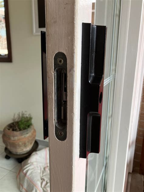 Replacement lock barrel - sliding door : r/Locksmith