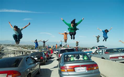 【爱乐之城】开场曲 Another Day of Sun 洛杉矶高速公路群戏 La La Land 1080p BluRay 高码率_哔哩哔哩 ...