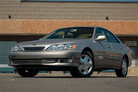 Lexus Es 2000 2000 Lexus ES, 300 | JT8BF28G5Y0279993 | Bid History