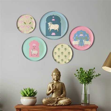 Sacred Cow Pichwai Wall Decor Plate, Set of 5, Art Plate Set – Dessine Art