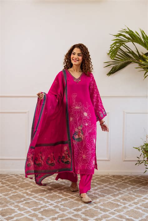 Nehamta: Designer Ethnic Wear for Women | Finest Collections in India