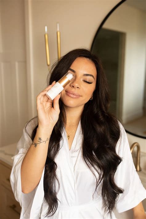 Using Dry Shampoo 的图像结果