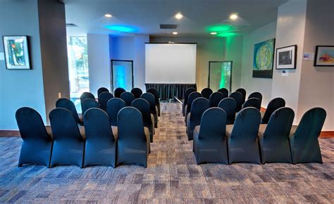 THE BARRYMORE HOTEL TAMPA RIVERWALK - Hotel Reviews, Photos, Rate ...