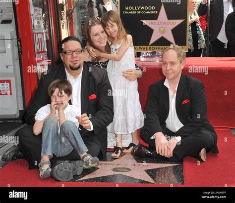 LOS ANGELES, CA. April 05, 2013: Magicians Penn Jillette (left ...