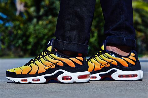 Discount air max plus tiger Free Shipping JustFreshKicks on X