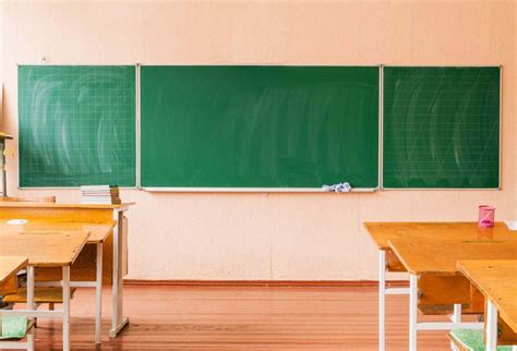 Classroom Background 的图像结果