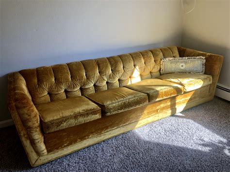 Just bought my dream vintage gold velvet couch. Need help styling ...
