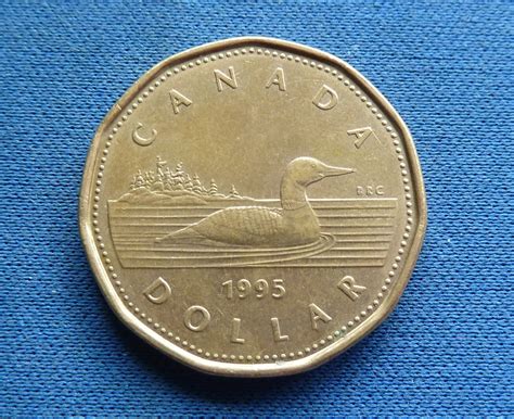 CANADA ONE DOLLAR COIN $1 Canadian Lucky Loonie Loon Choose Your Year ...