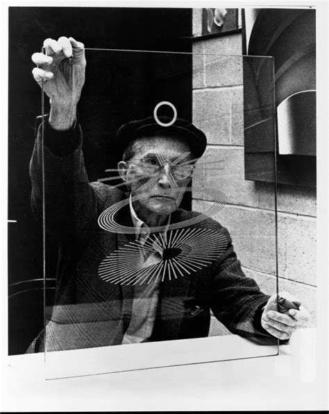 Il "Grande Vetro" Duchamp: cosa sapere | Harper's Bazaar