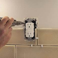 Backsplash Around Outlet by Preparing For A Tile Backsplash Homebuilding Backsplash Around Outlet