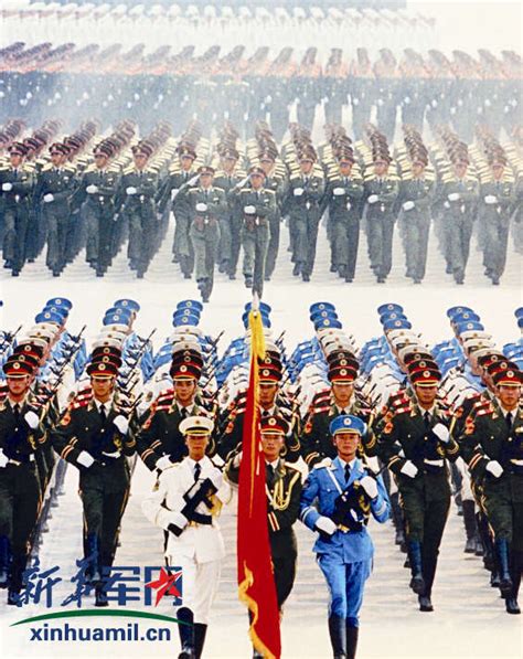 1999年国庆阅兵 中国与受阅方队一起迈向新世纪 - 青岛新闻网
