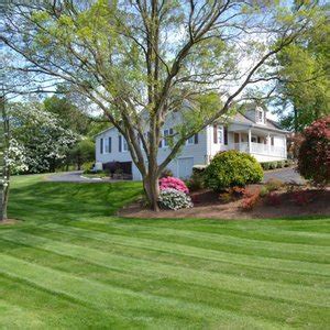 GARY L ROLLINS FUNERAL HOME - Updated May 2025 - 10 Photos - 110 W S St ...