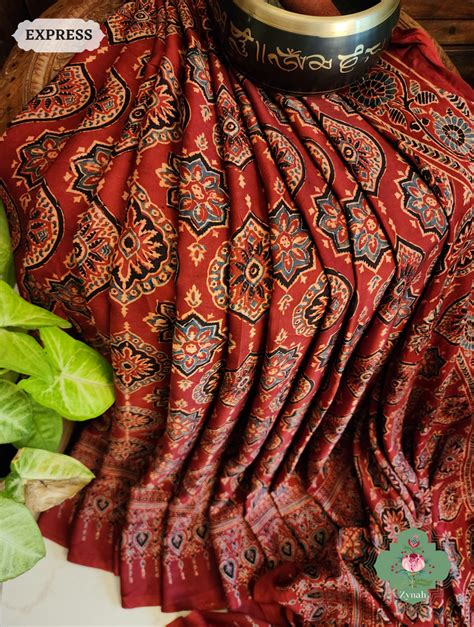 Zynah Graceful Red Modal Silk Ajrakh Saree with Lagdi Patta – ZynahDesign