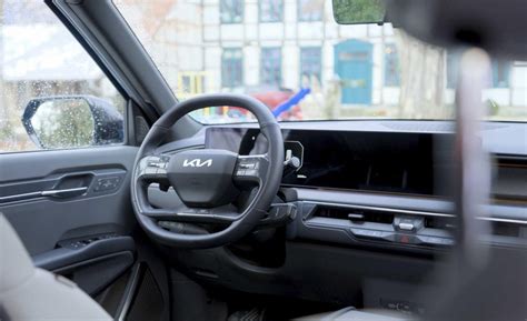 Nie wieder Diesel: Ist der Kia EV9 das perfekte E-Auto für Landwirte ...