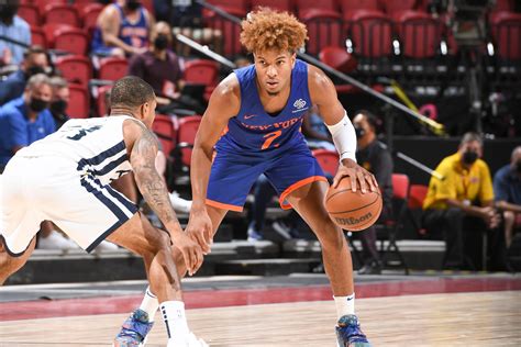 Knicks sign Miles McBride to multi-year minimum contract