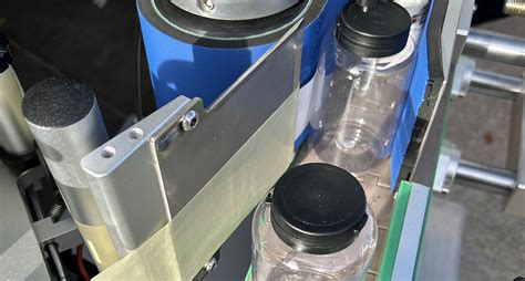 Labelling Machine Picture 的图像结果