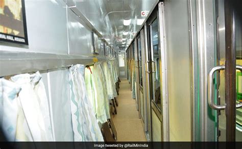 भारतीय रेलवे ने राजधानी एक्सप्रेस का किया मेकओवर, सीसीटीवी और एलईडी ...