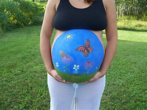 Relyea Family Entertainment: Pregnant Belly Painting