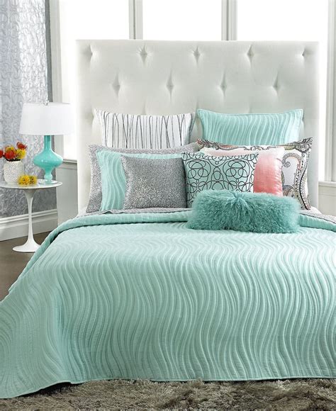 tiffany blue bedroom ideas