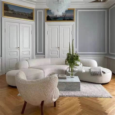 Orivo Curved Boucle Sofa | The Flamingo Life