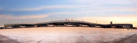 “我为温州代言—2023迎亚运微笑行动”启动仪式在温州机场隆重开幕-中国民航网