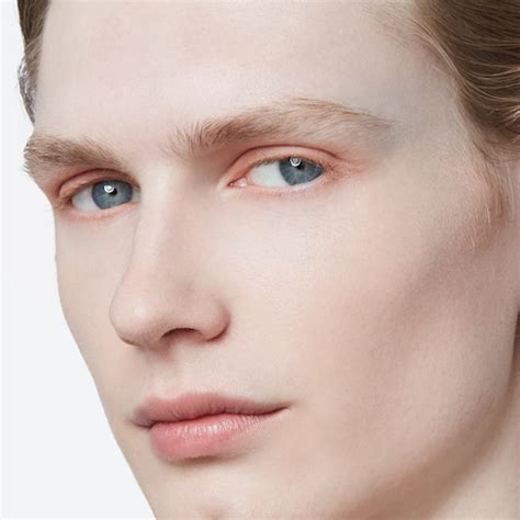 02, Gucci Blush De Beauté in 02 Tender Apricot | GUCCI® US