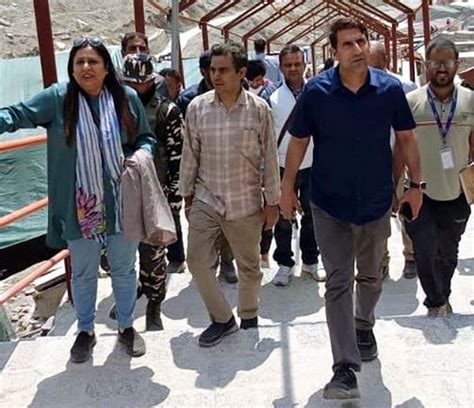 Secretary RDD J&K conducts extensive tour of Baltal axis