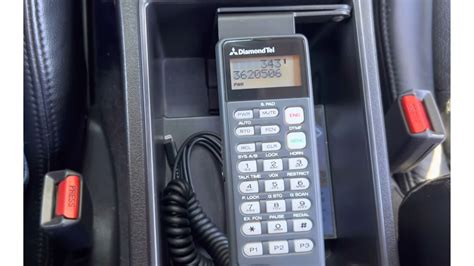 YouTuber restored old car phone using Bluetooth