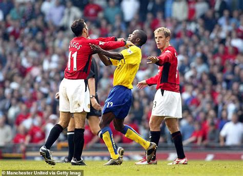 Martin Keown apologises to Ruud van Nistelrooy for his iconic Battle of ...