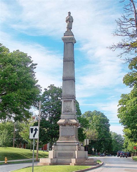 Soldier's Monument, Davenport - Tripadvisor
