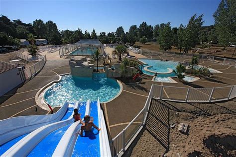 CAMPING DOMAINE DU COLLET (Les Moutiers-en-Retz) - Campground Reviews ...