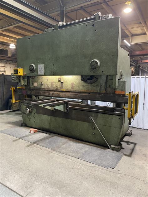 300 Ton x 12' HTC 300-12H Press Brake, 1980- Light Curtains ...