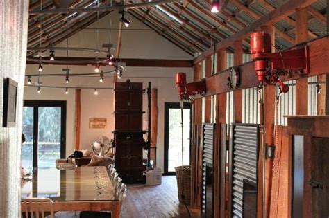BLACK SHEEP INN (Orange) - B&B Reviews, Photos, Rate Comparison ...