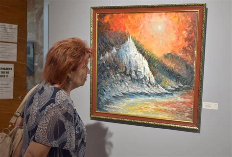 Из Донетчины удалось спасти еще несколько сотен картин современных ...
