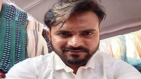 Ghaziabad businessman thrown off foot over bridge for opposing loot ...