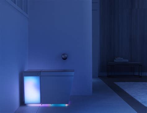 Умный унитаз Kohler Numi 2.0 за $11 500 с встроенным голосовым ...