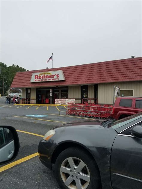 Redner's Warehouse Markets - 801 Carsonia Ave, Reading, PA 19606 ...