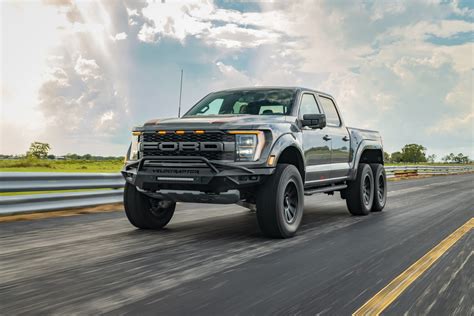 Top 10 Biggest Pickup Trucks | Summit Fleet