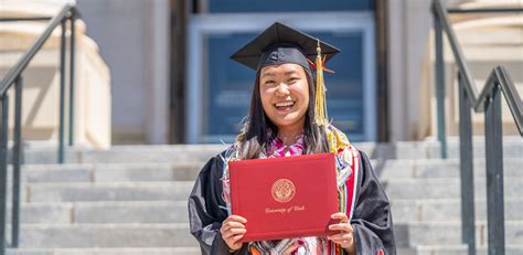 Graduation/Convocation - College of Social Work - The University of Utah