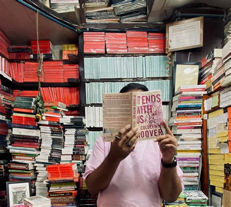 I stepped inside the cult of Colleen Hoover for a hot minute | Vogue India