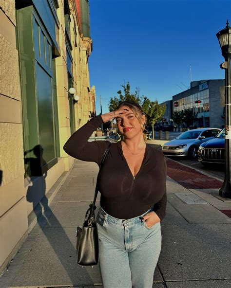 sierra bellingar (@sierra_bellingar) • Instagram photos and videos