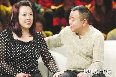 潘长江：妻子陪他住8年厕所，爆红时嫌弃妻子，如今幡然醒悟！_杨云