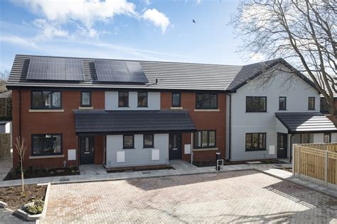 Princess Avenue, Garages site, - Clwydalyn