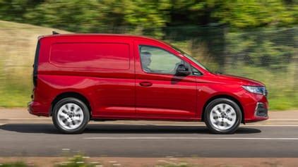 Ford Transit Interior Layout & Technology | Top Gear
