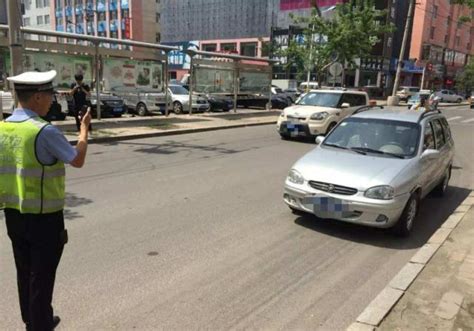 郑州在线-新闻-【媒体助政】短短300米 这段路的违法停车咋就那么多？