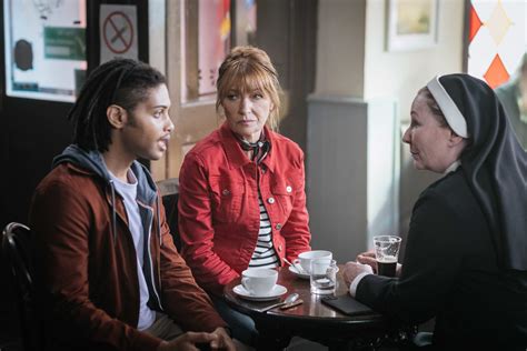 Acorn TV's Jane Seymour Series 'Harry Wild' Renewed for Season 5