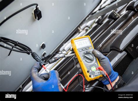 Testing Solar Panel Wattage Output 的图像结果