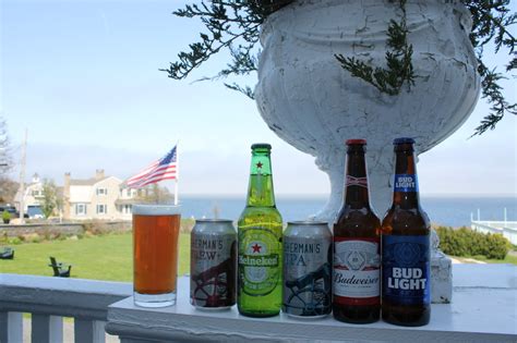 The Parlor Bar | Rockport MA Restaurant | The Emerson Inn